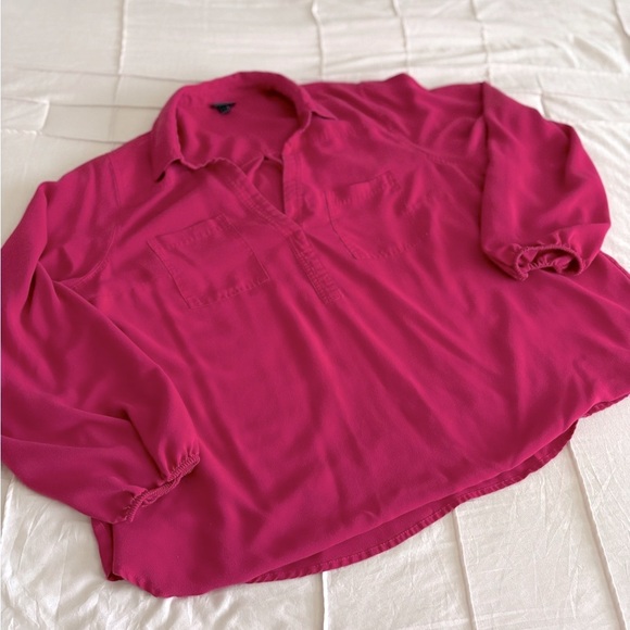 Torrid Harper Blouse – Fuchsia Pink, Size 2 (2X) - Picture 2 of 4